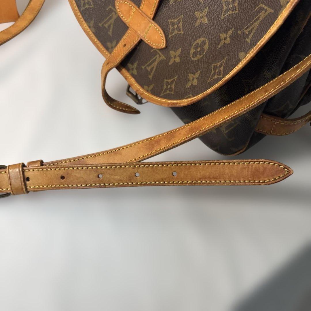 ルイヴィトン モノグラム ソミュール30 M42256 AR0993