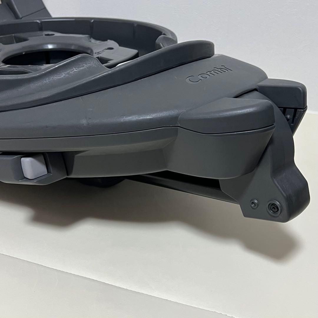 ミラー＆スマホホルダー付Combi チャイルドシート 黒　ザエス　the s