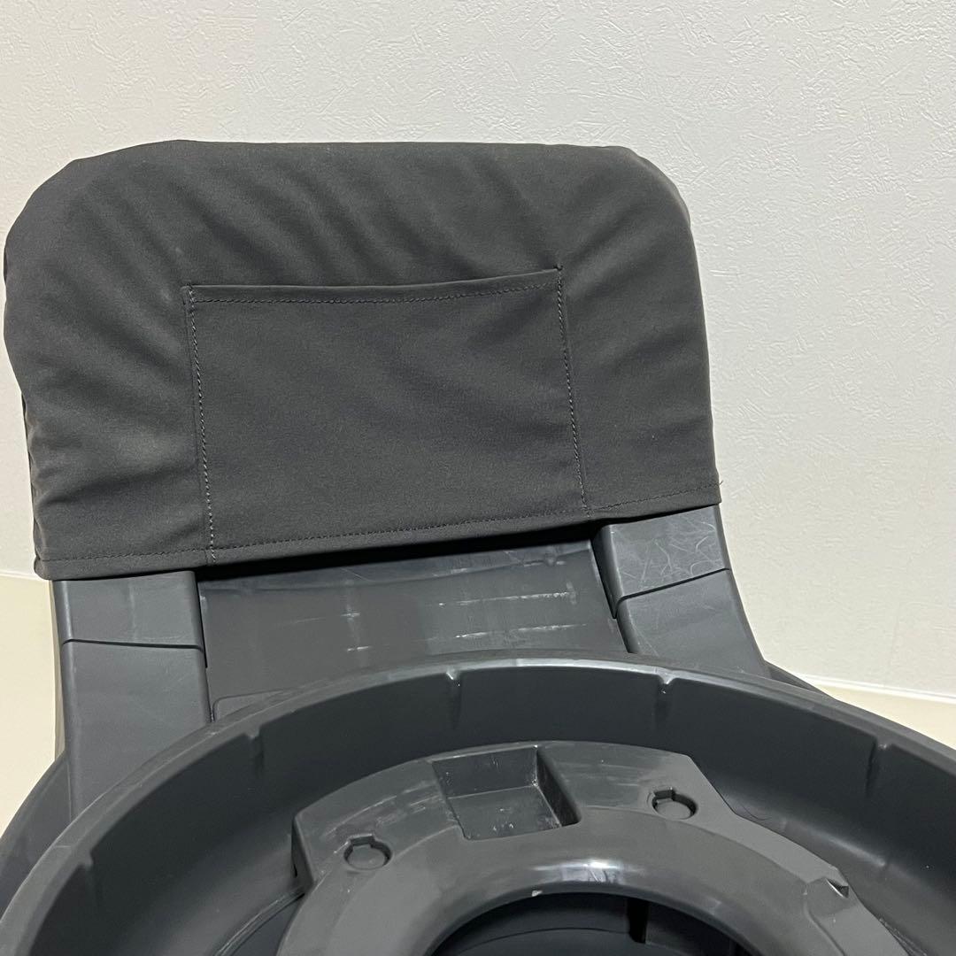 ミラー＆スマホホルダー付Combi チャイルドシート 黒　ザエス　the s