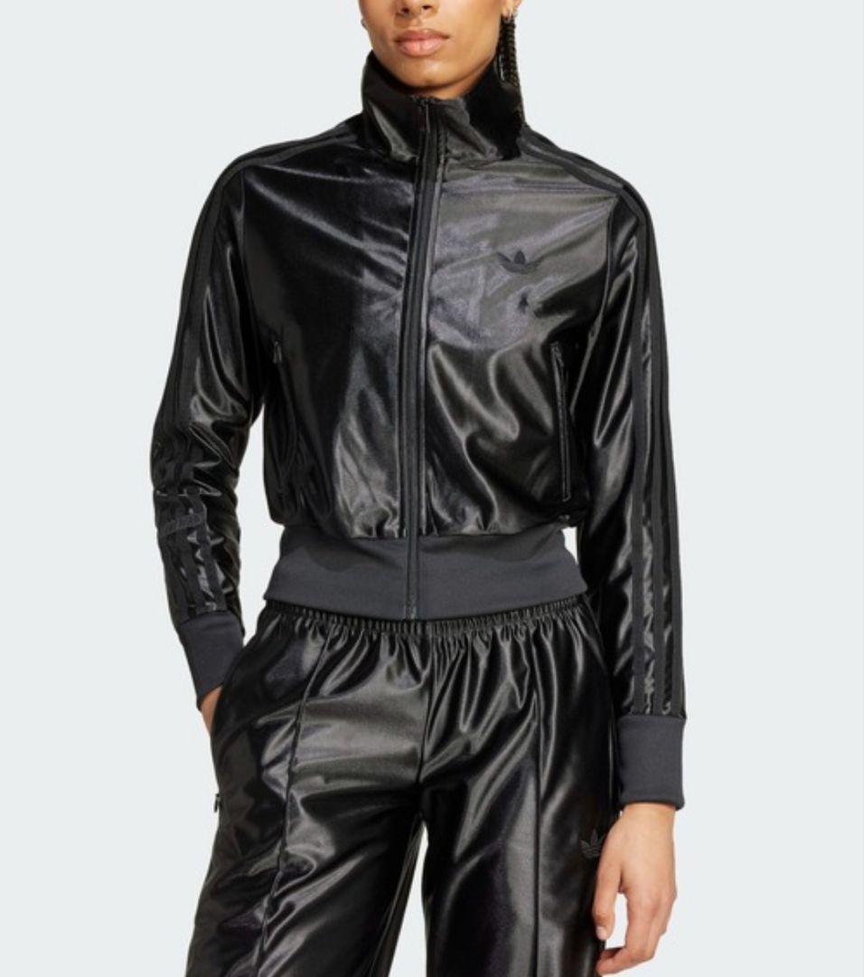 アディダス 黒 ファイヤーバード 女性XL フィッティド 短丈光沢 ジャージ上着