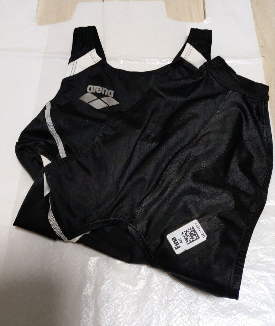 〚美品〛arena　競泳水着　黒　　　エックスパイソン　Lサイズ