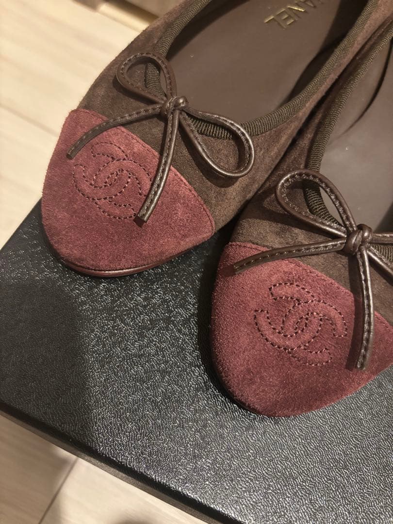 CHANEL リボン付きバレエシューズ