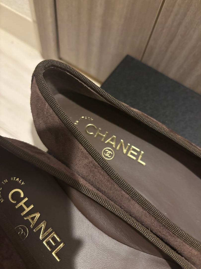 CHANEL リボン付きバレエシューズ