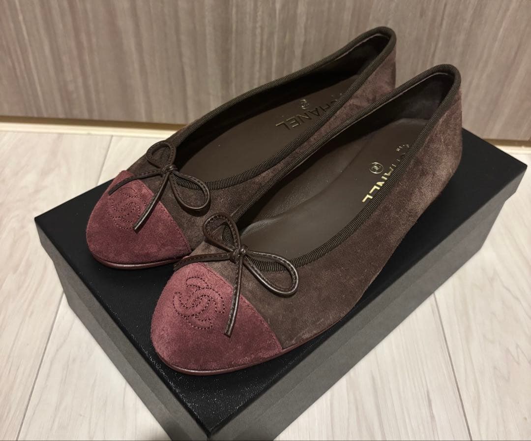 CHANEL リボン付きバレエシューズ