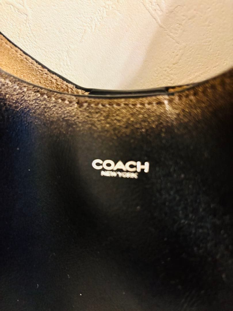 coachブルックリンショルダー バッグ 28ラブド レザー公式品　新品未使用