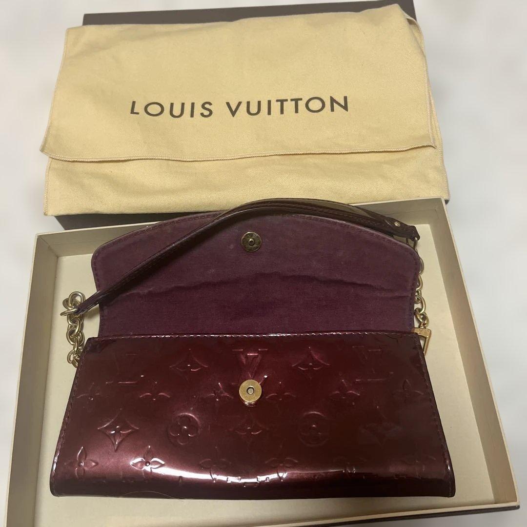 LOUIS VUITTON バーガンディ クラッチバッグ