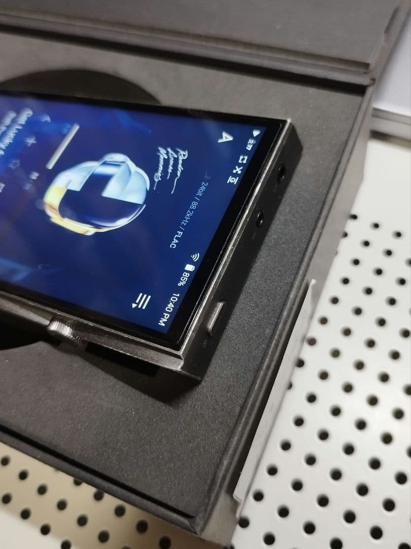 Astell&Kern SE100 バッテリー交換・ボリュームメンテ済