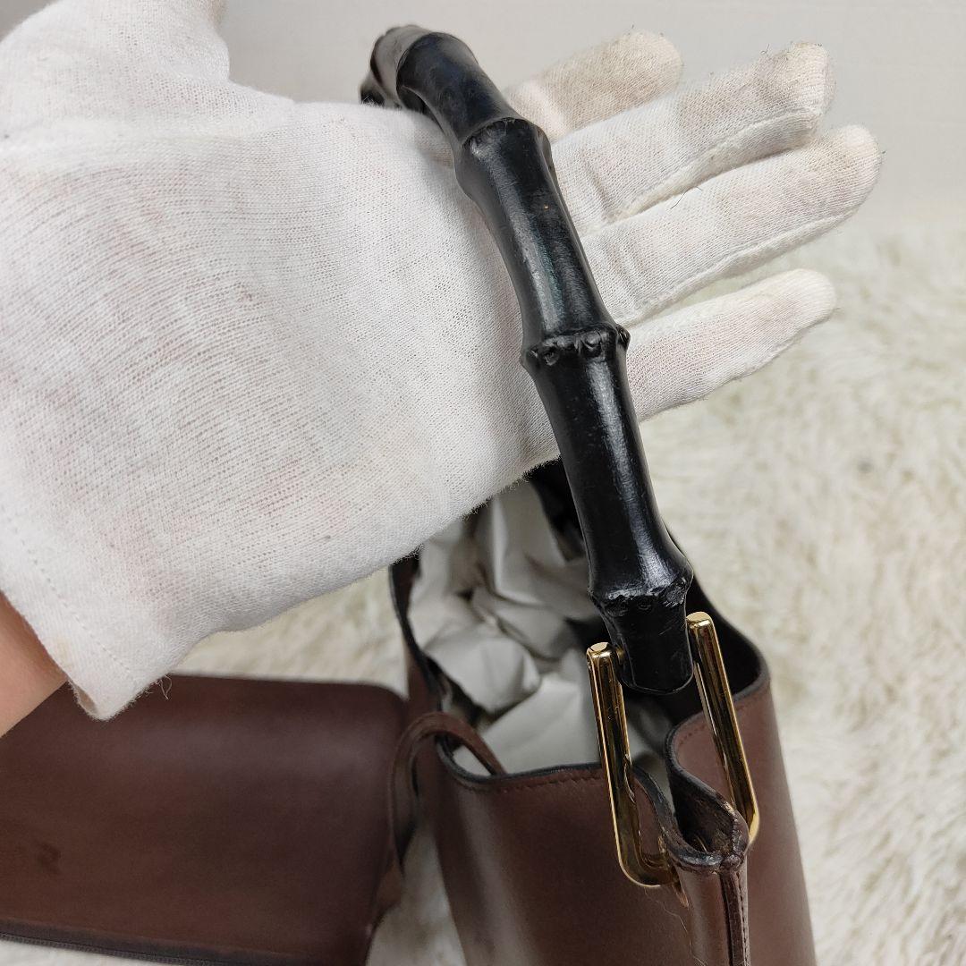 本日限定価格　グッチ　ハンドバッグ　肩掛け　ワンショルダー　バンブー　ポーチ付き