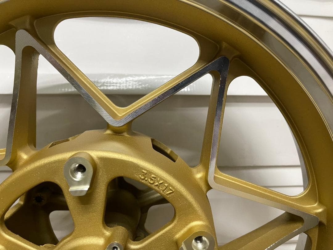 Z900RSキャストホイール　7金/前後17インチ