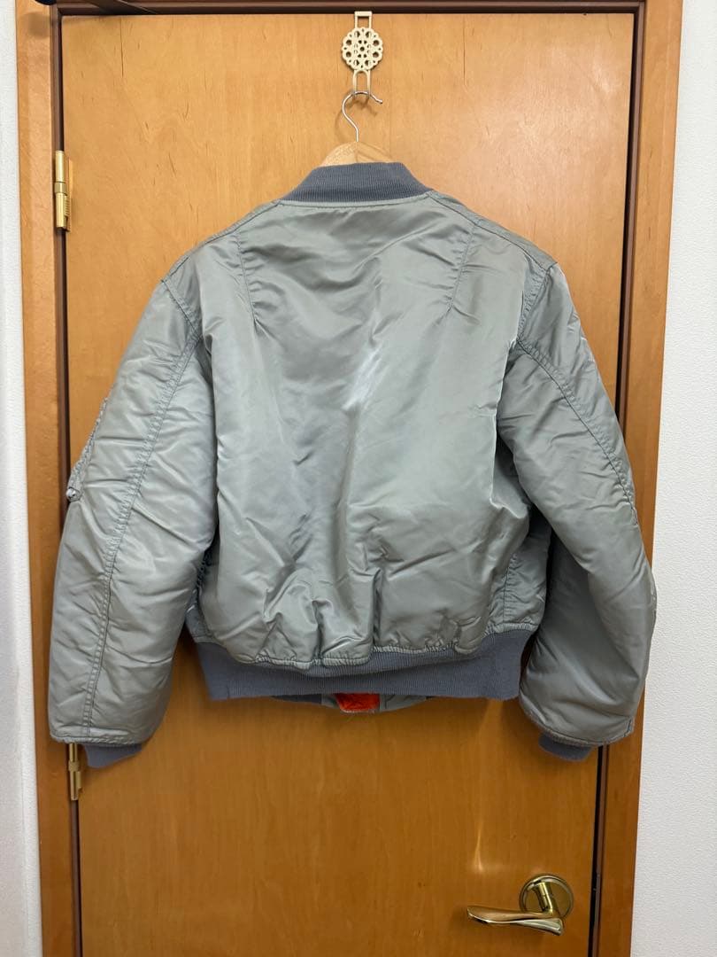 80年代　アルファインダストリーズ　MA-1　フライトジャケット　USA製　Ｍ