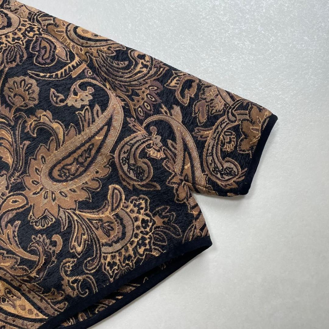 美品　antiqua　ノーカラージャケット　キルティング　ブラック　ペイズリー