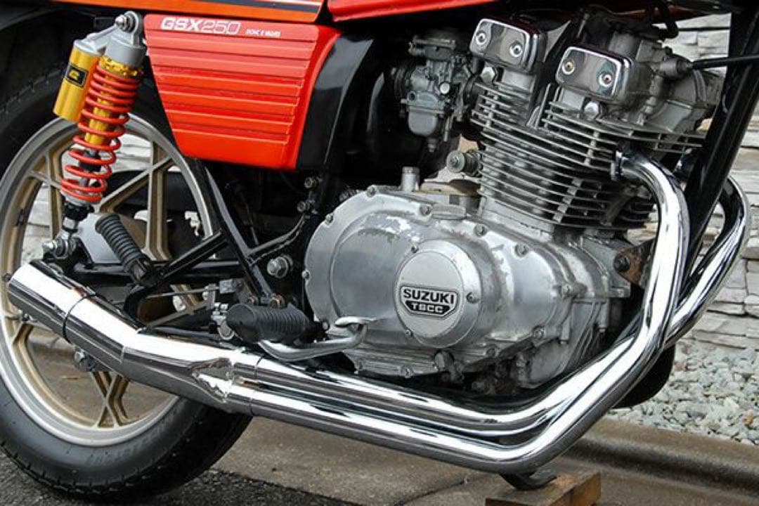 ゼットファーザー　スーパーゴイスー管　GSX250E ザリ　ゴキ　gs400e