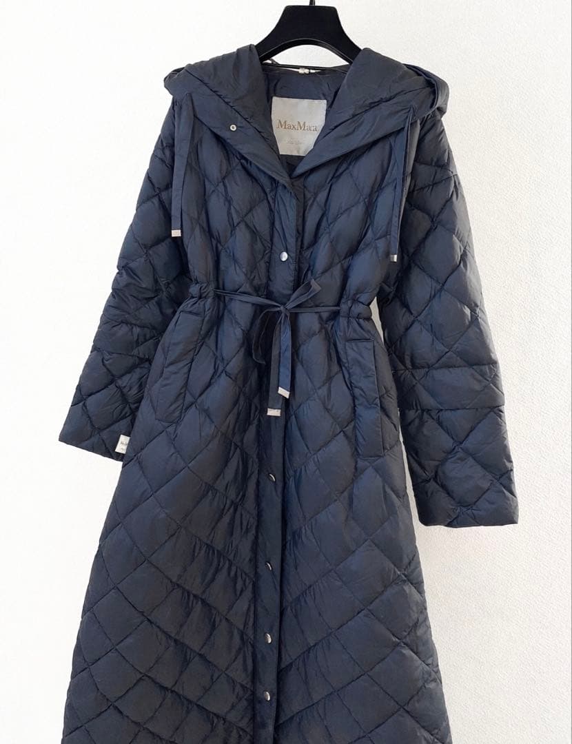 美品　マックスマーラ The Cube フーデッドダウンコート