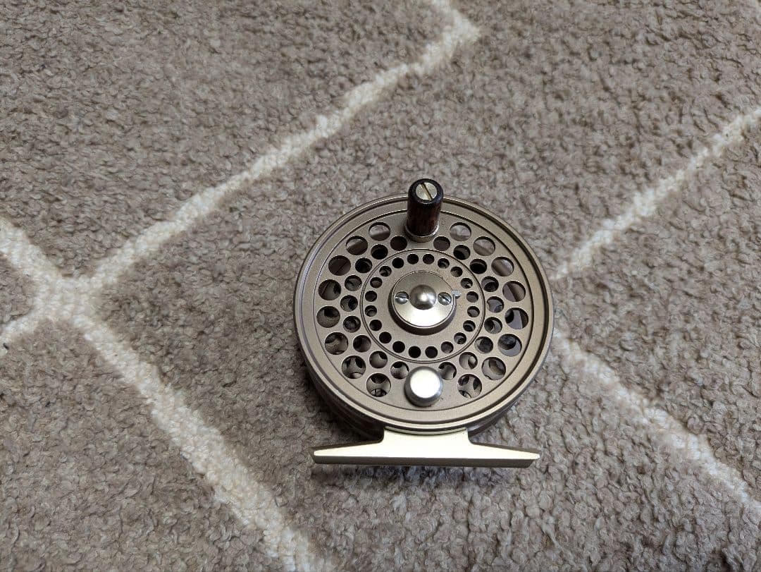 y*a様 【ORVIS】CFO II DISC REEL(USED)