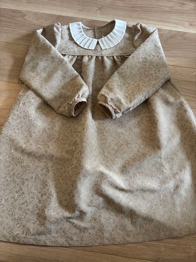 ワンピース june little closet Petal beige flower