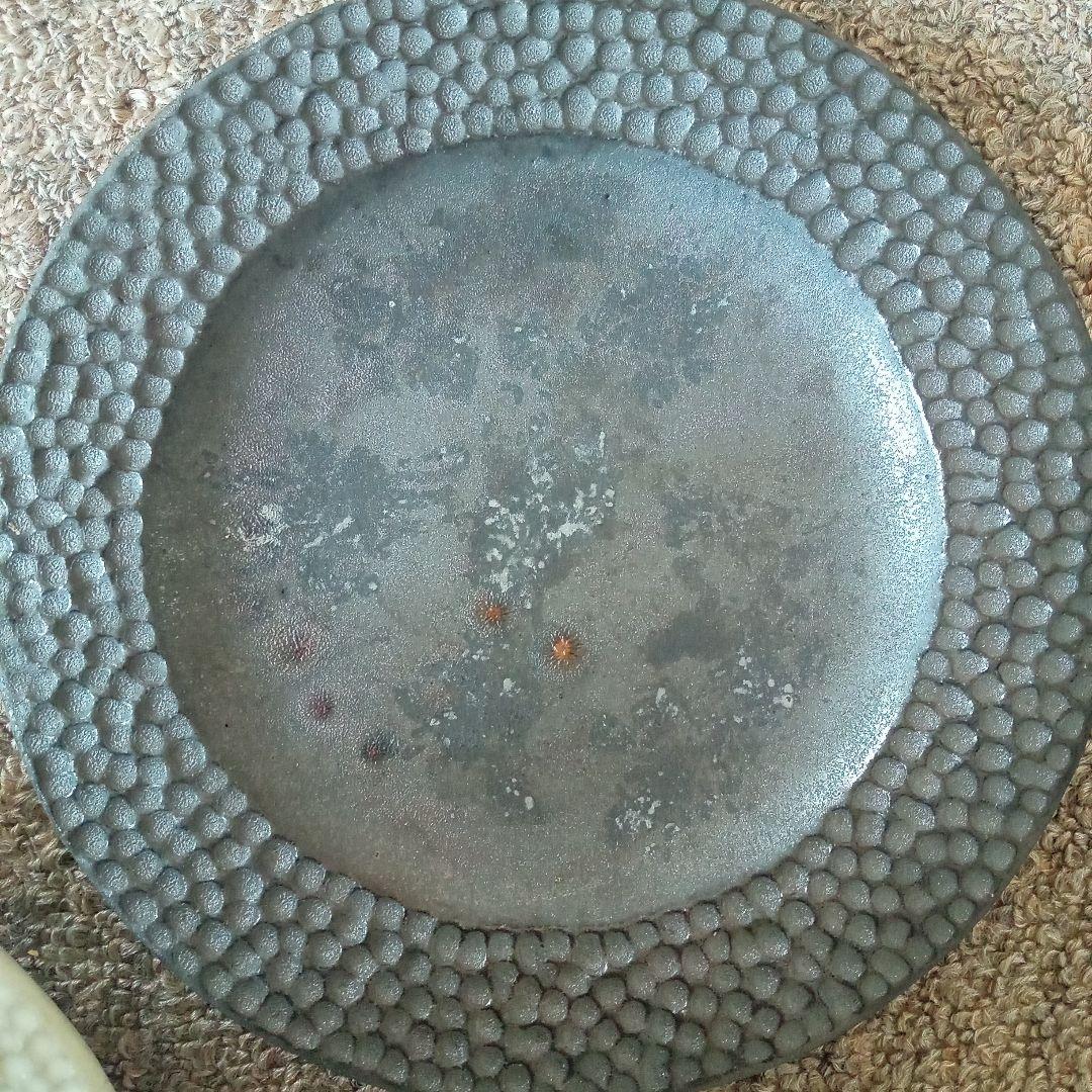 加藤あゐ　平皿　丸皿　黒結晶水玉皿　白　2枚セット