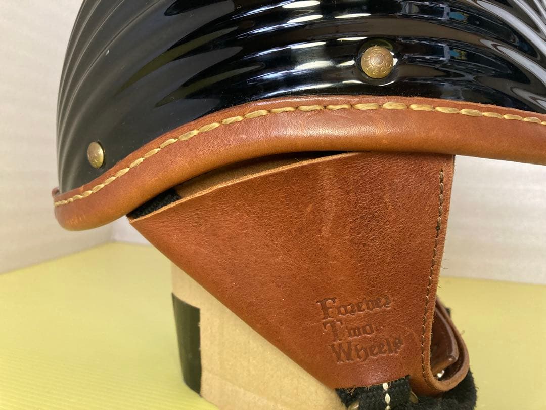 tt&co　旧型　レザートリム　ジョッキー　イヤーマフ 真鍮リベット　ハーレー