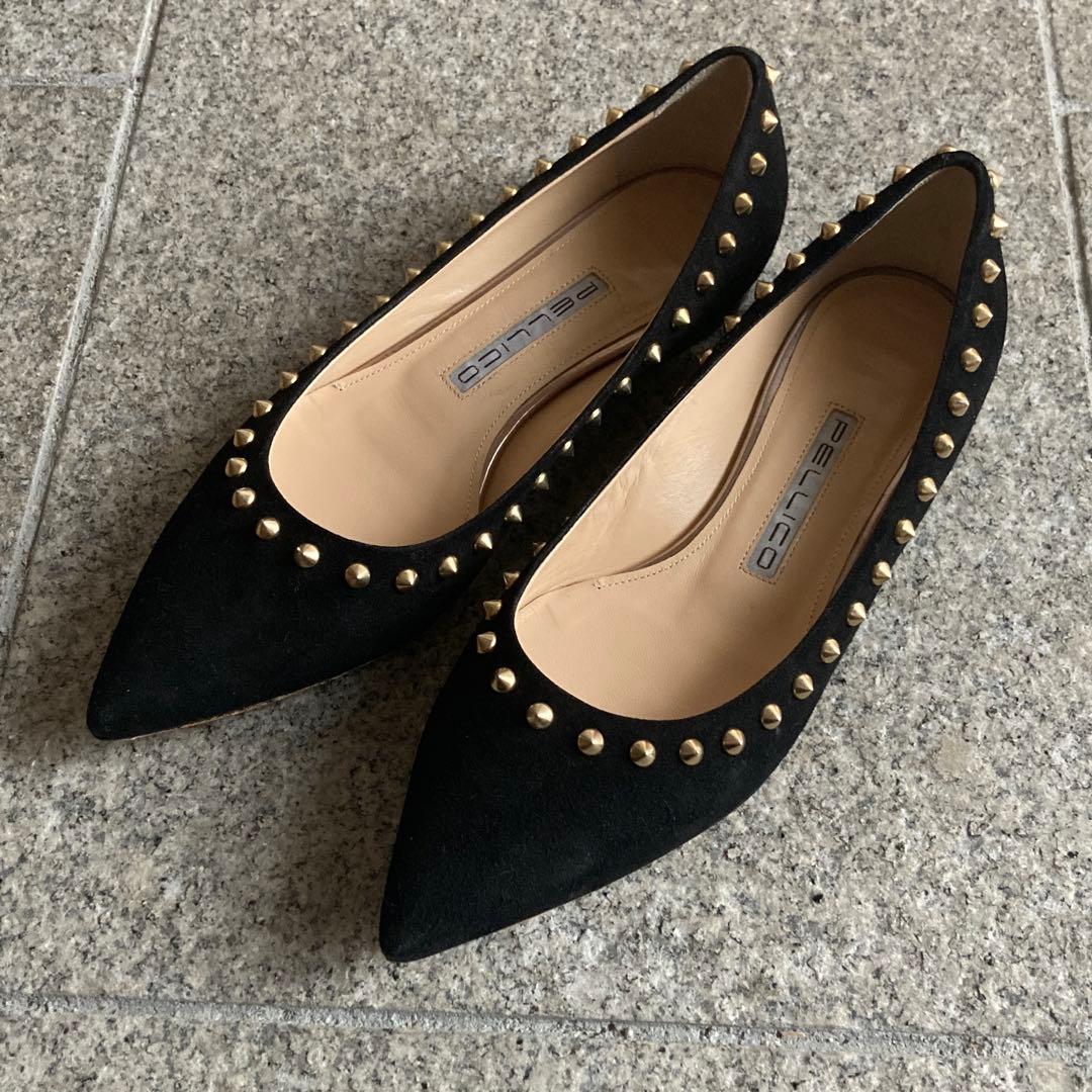 新品 スタッズ付きブラックフラットシューズ　ブラック　35 ヴァレンティノ
