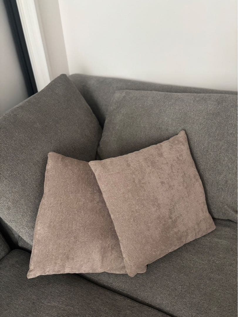 大特価!!グレー L字型ソファ 4個クッション付き