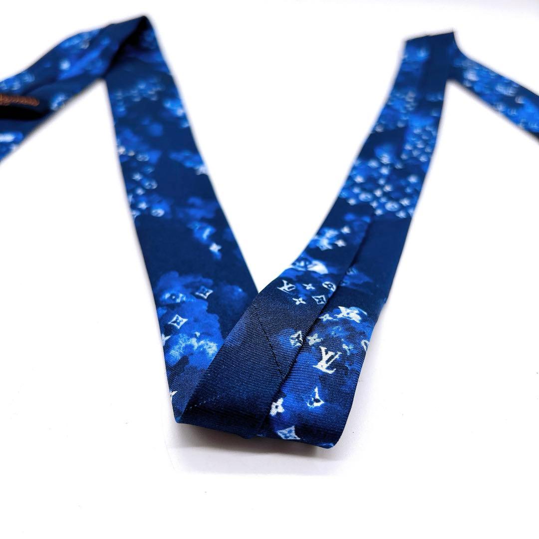 美品LOUIS VUITTON ネクタイ ネイビー モノグラム　ウォーターカラー