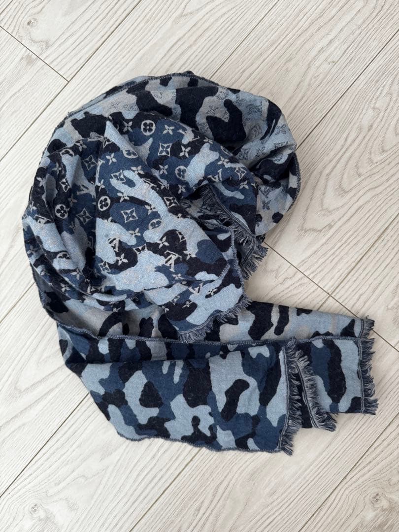 ルイヴィトンカモフラストールメンズレディース迷彩ロゴ