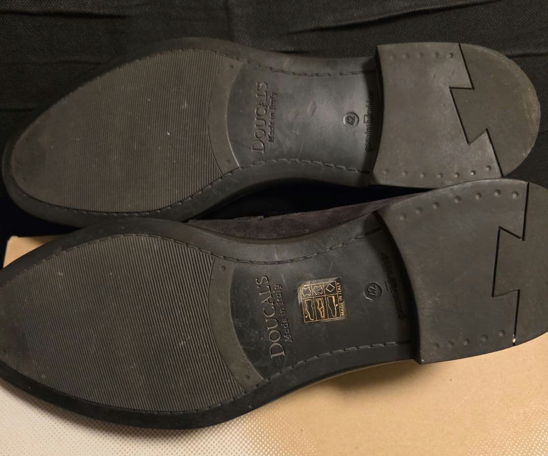 ​【美品】DOUCAL'S デュカルス スエード ローファー 42 黒