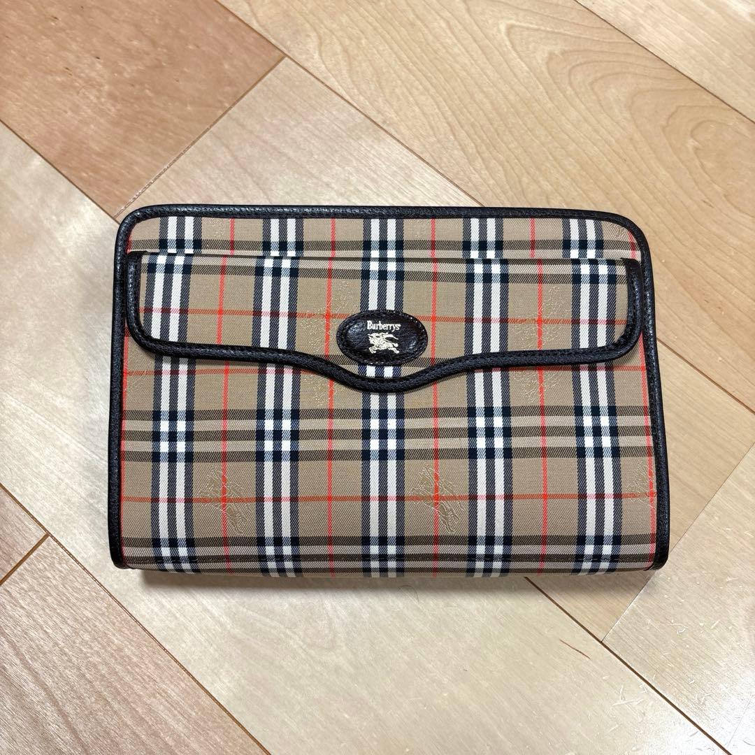 バーバリー　クラッチバッグ