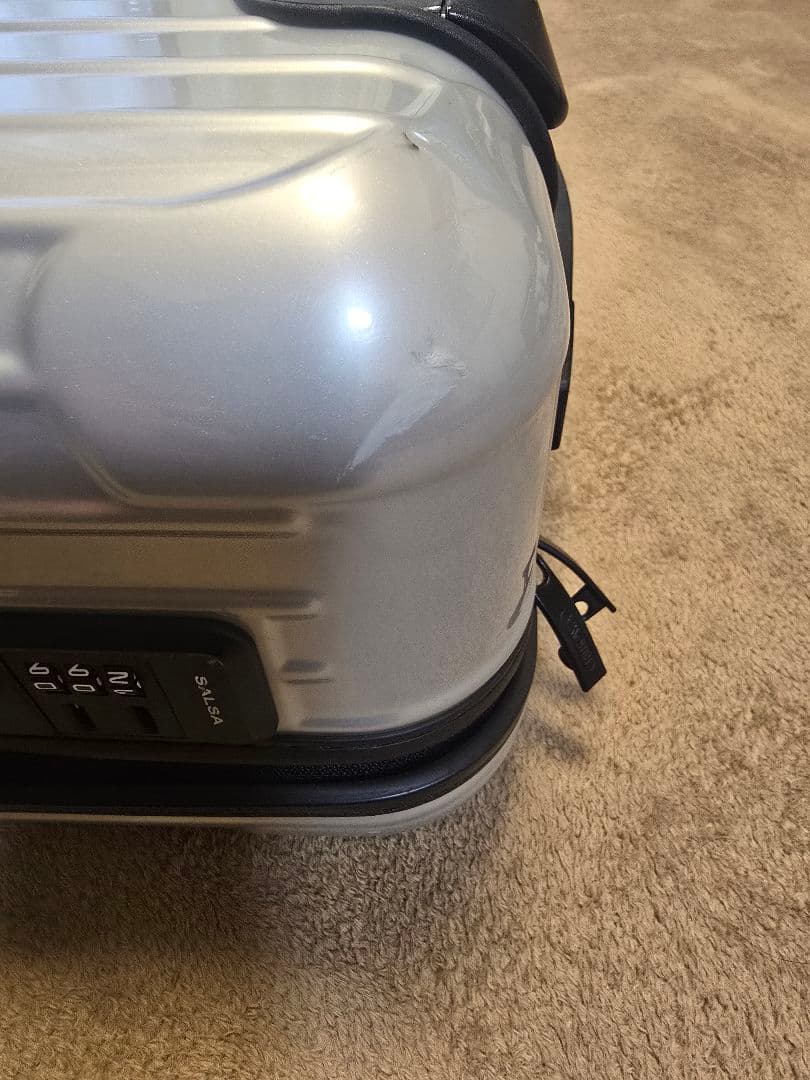 RIMOWA SALSA CABIN　リモワ サルサ キャビン