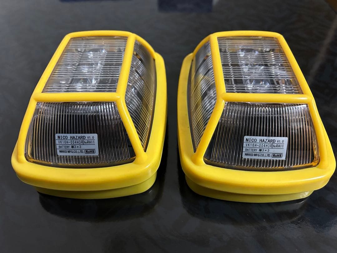 ニコハザード3面発光　赤　2個セット