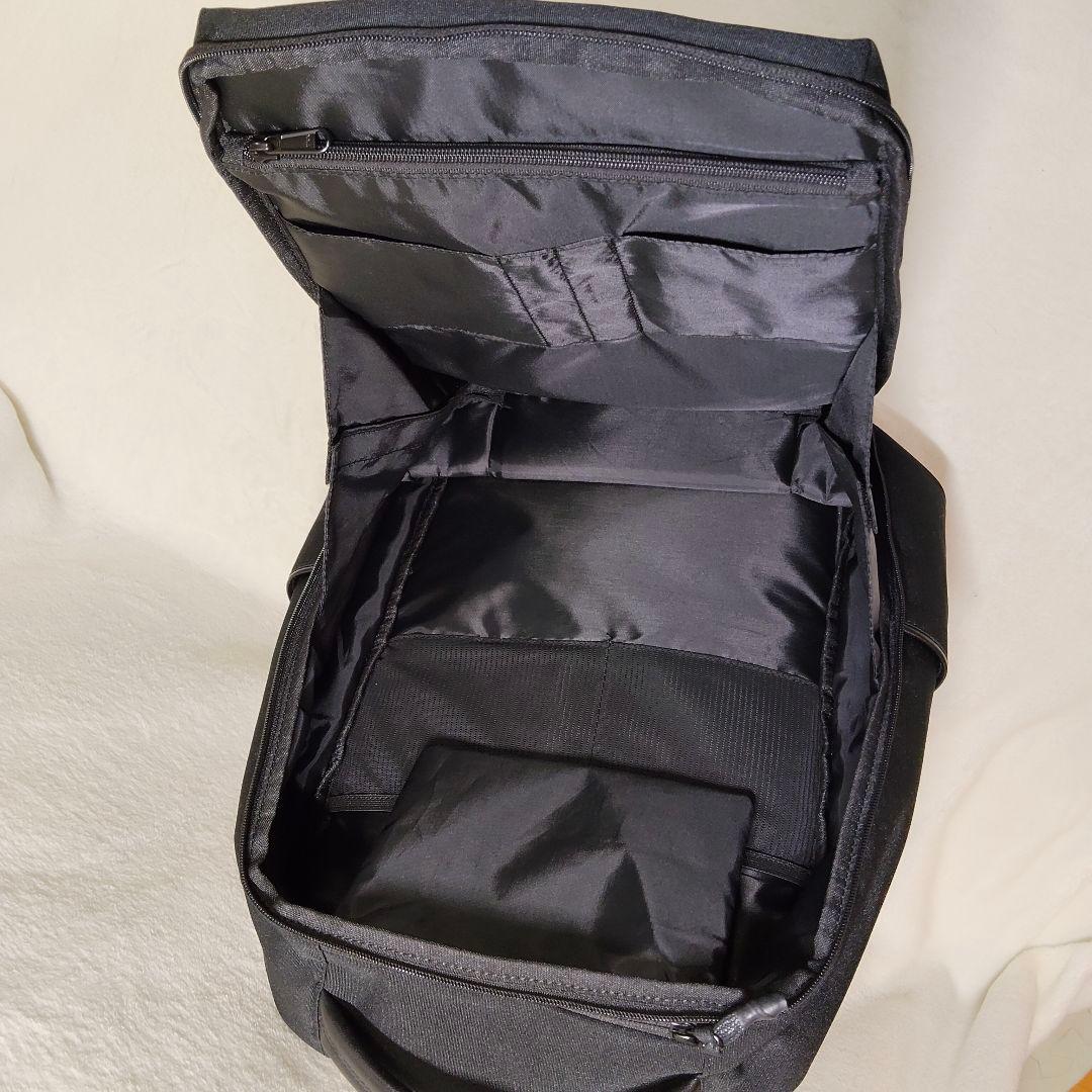 ほぼ新品 Evoon マルチビジネスリュック air 2.0