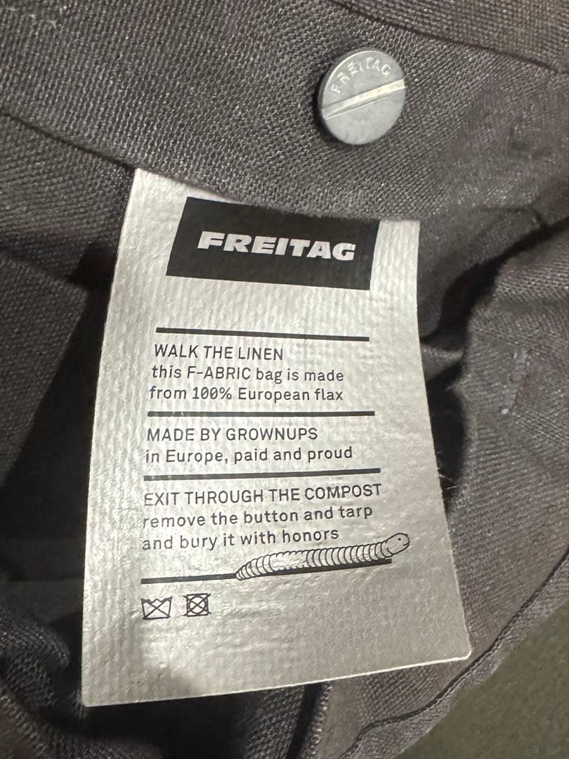 FREITAG E001 KOTKIN+F252 BANDIT（赤と緑）