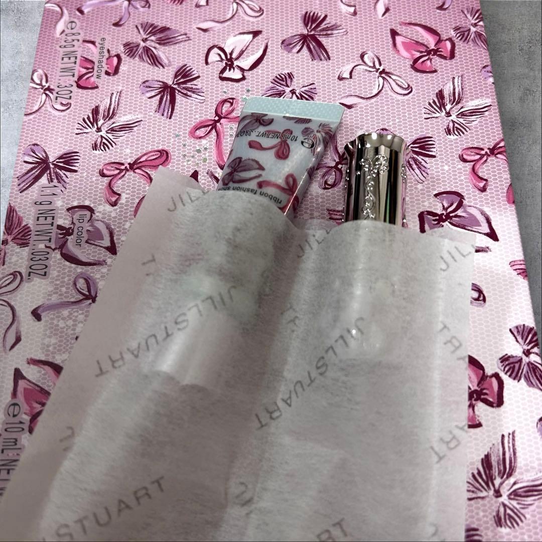 新品　ジルスチュアート クリスマスコフレ　2025 リボンファッションショー