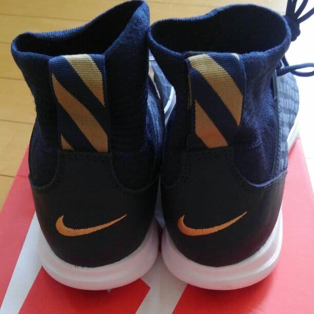 ナイキフリーハイパーベノム3FC フライニット新品