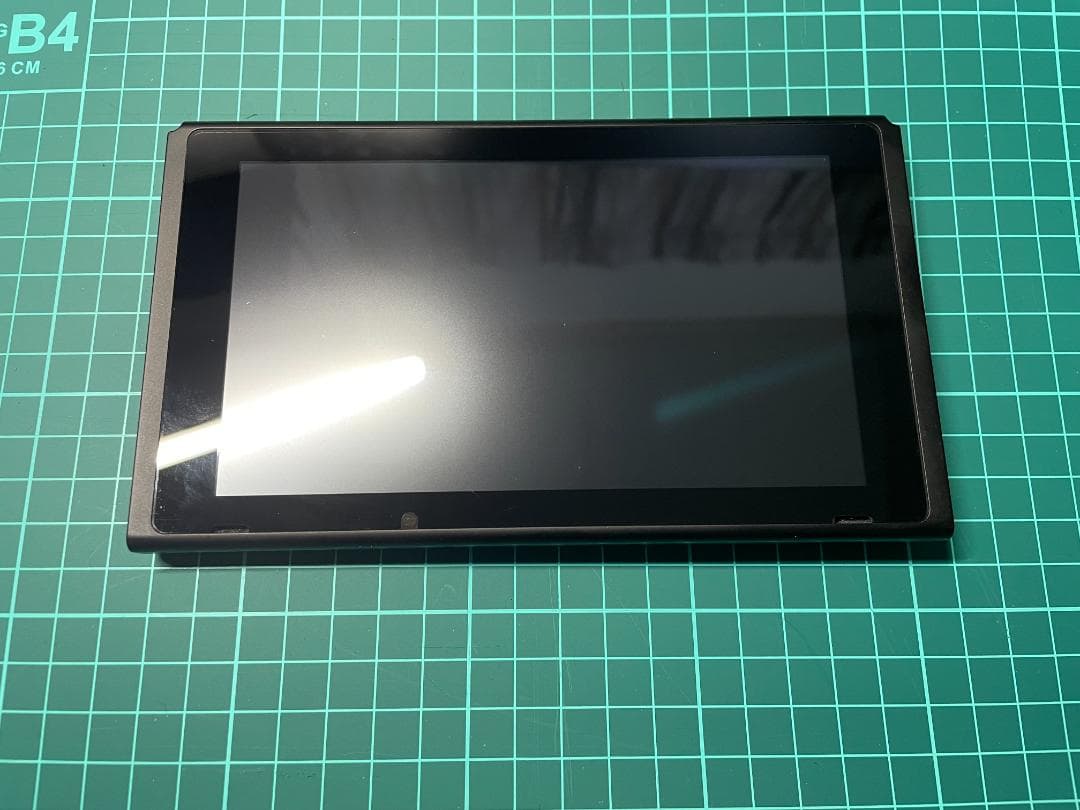 Nintendo Switch 本体・ドック・ケーブル・SDカード