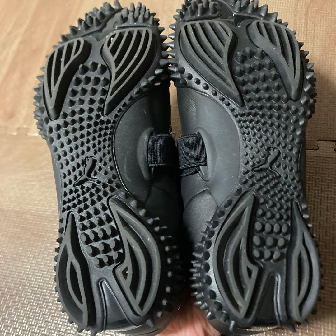 プーマ　モストロフェイスタッズ　22.5㎝