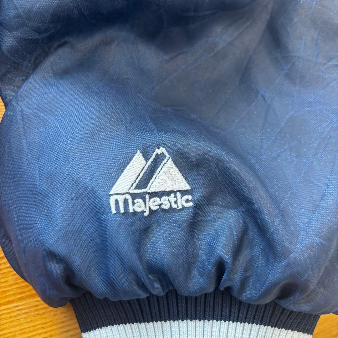 Majestic MLB ニューヨークヤンキース スタジャン ネイビー中綿