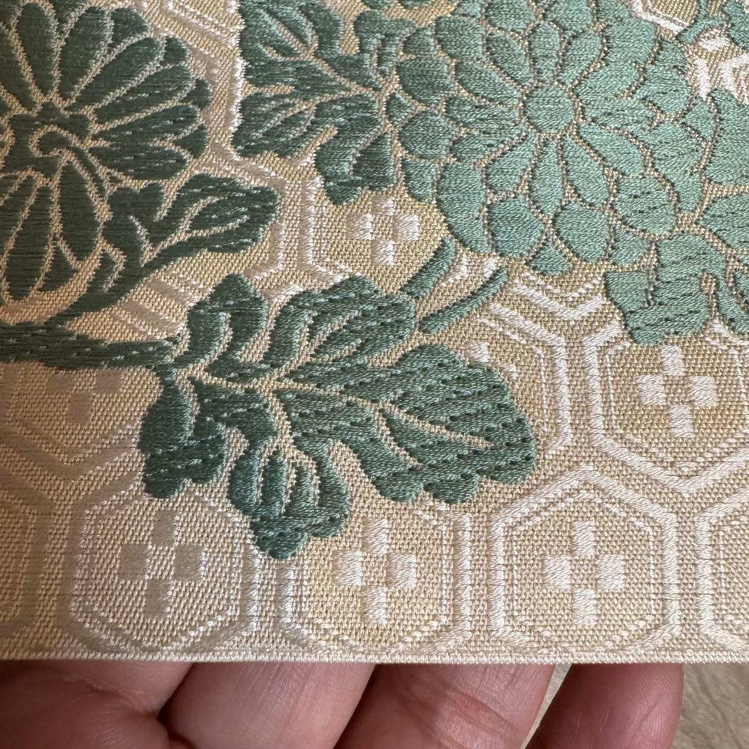 三越　超美品　人間国宝　喜多川平郎　有職唐織　名古屋帯　着物　376 白　紫