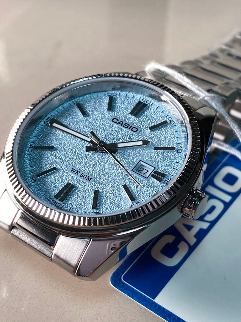 CASIO アイスブルー　メンズ