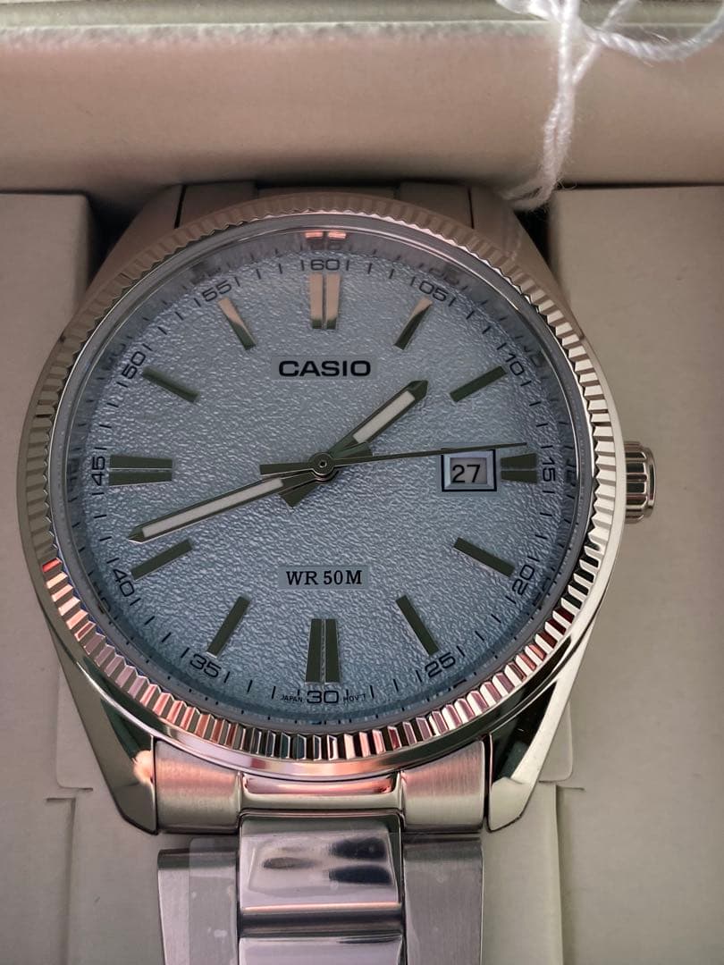 CASIO アイスブルー　メンズ