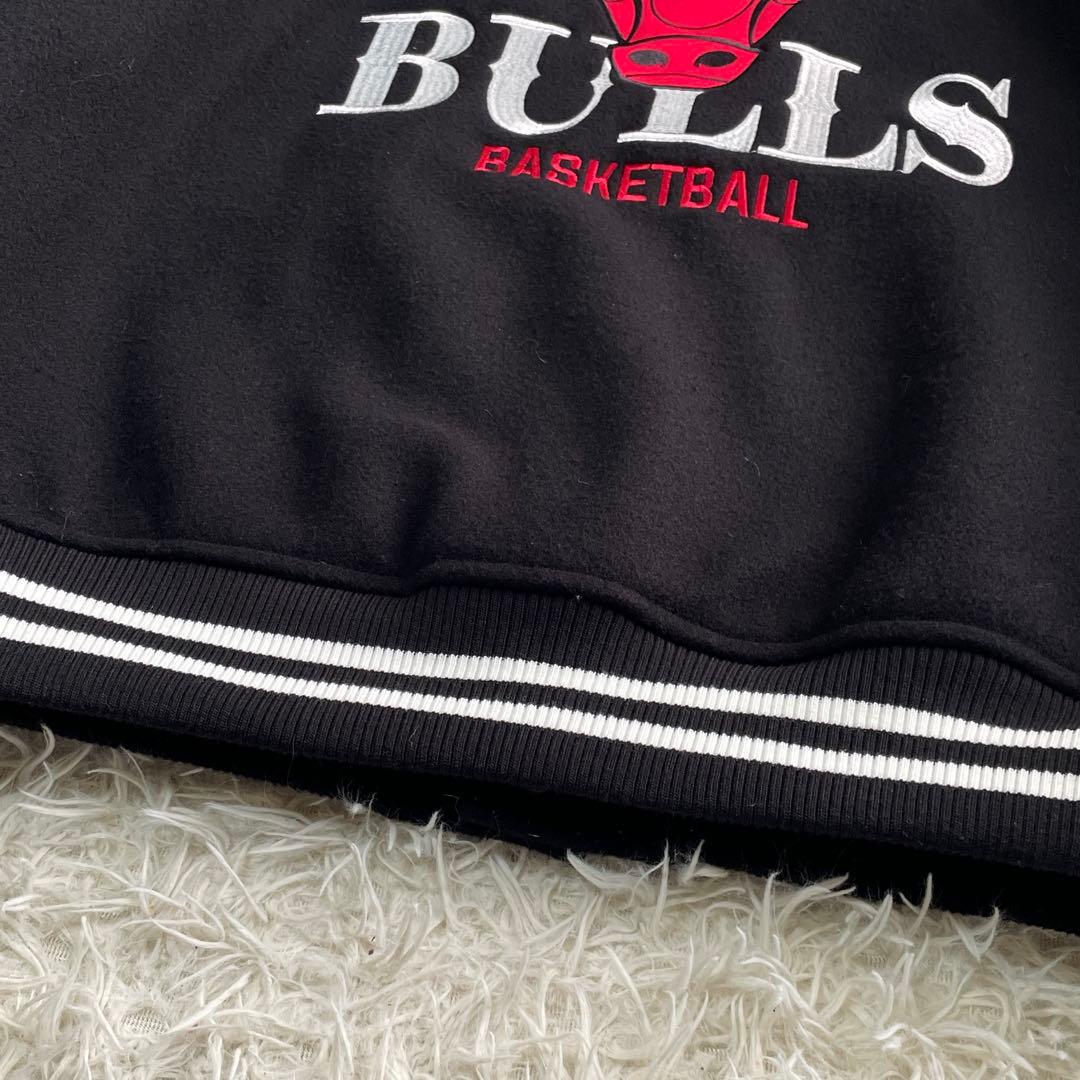 【美品】CHICAGO BULLS スタジャン M ブラック NBA