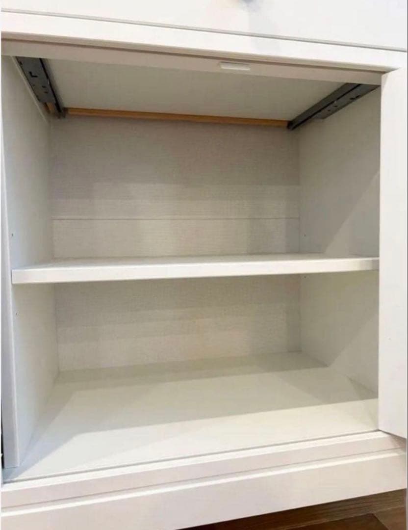 IKEA IDANAS イダネス　サイドボード　コンソール キャビネット　白