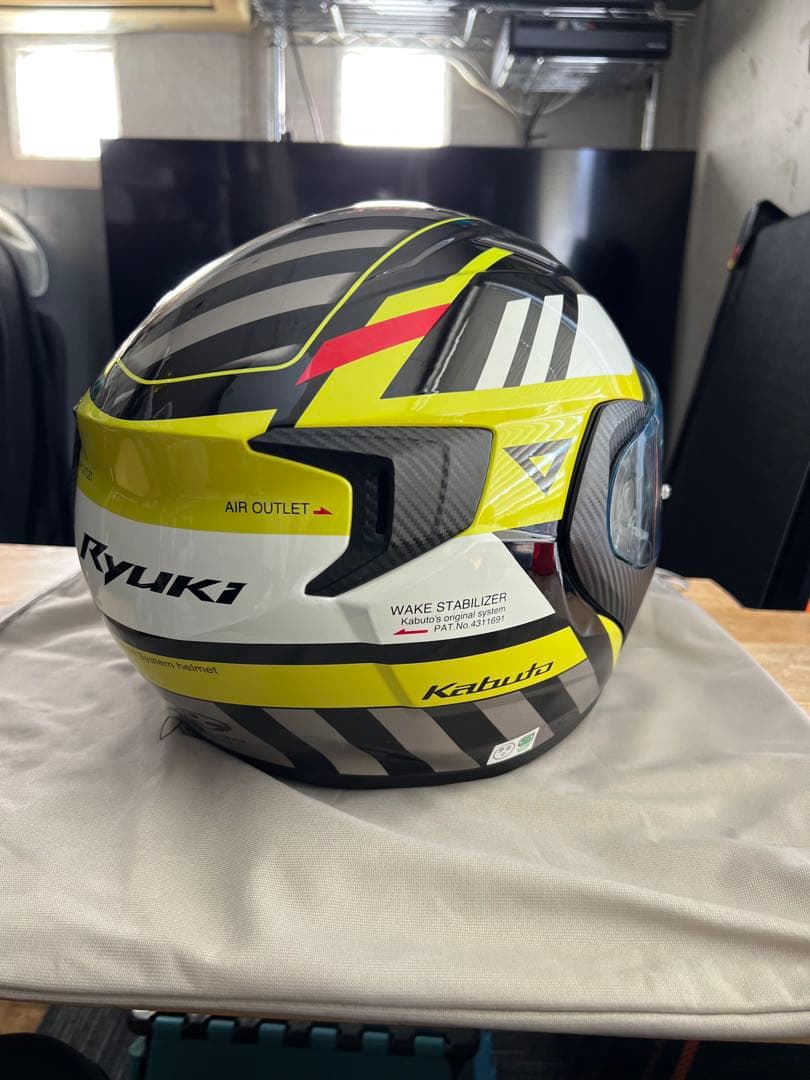 OGK Kabuto RYUKI ALERT イエロー (M サイズ )