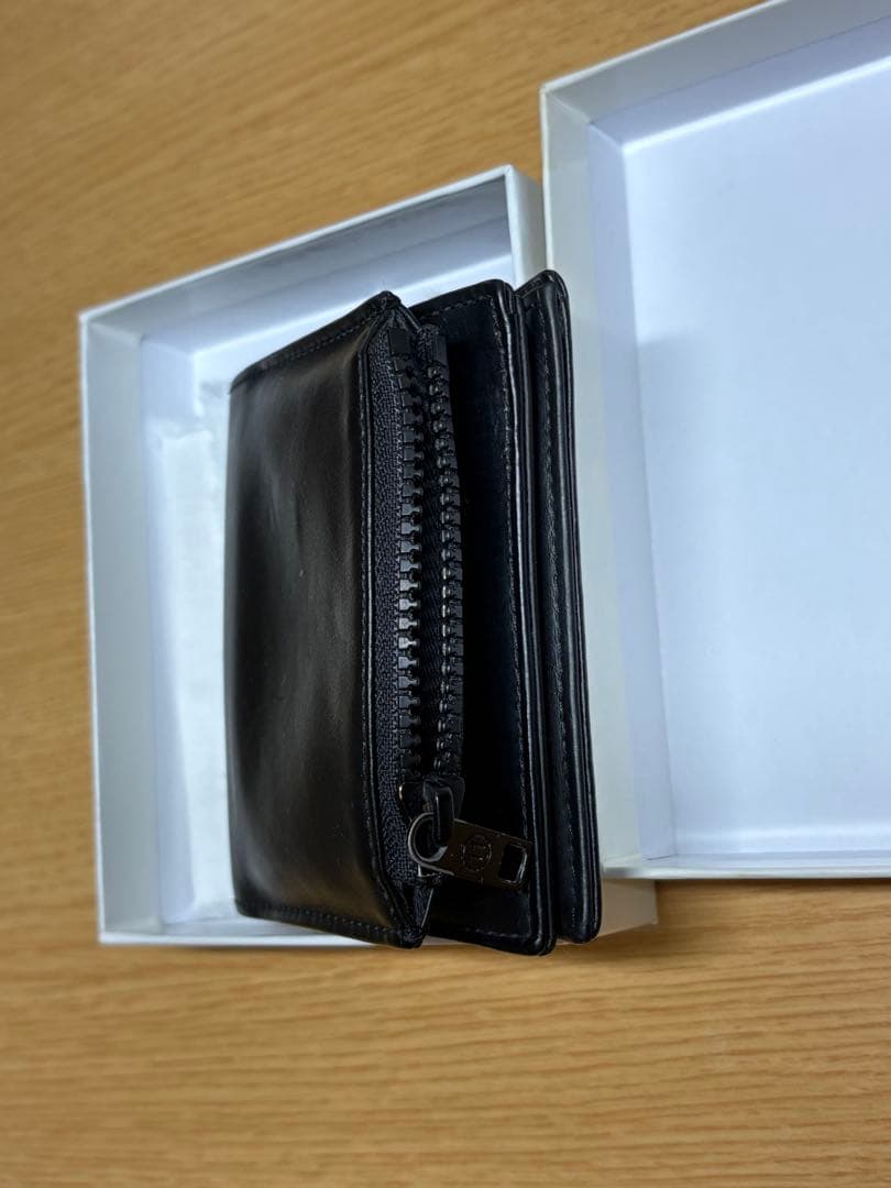 マルジェラ　2つ折りレザー財布