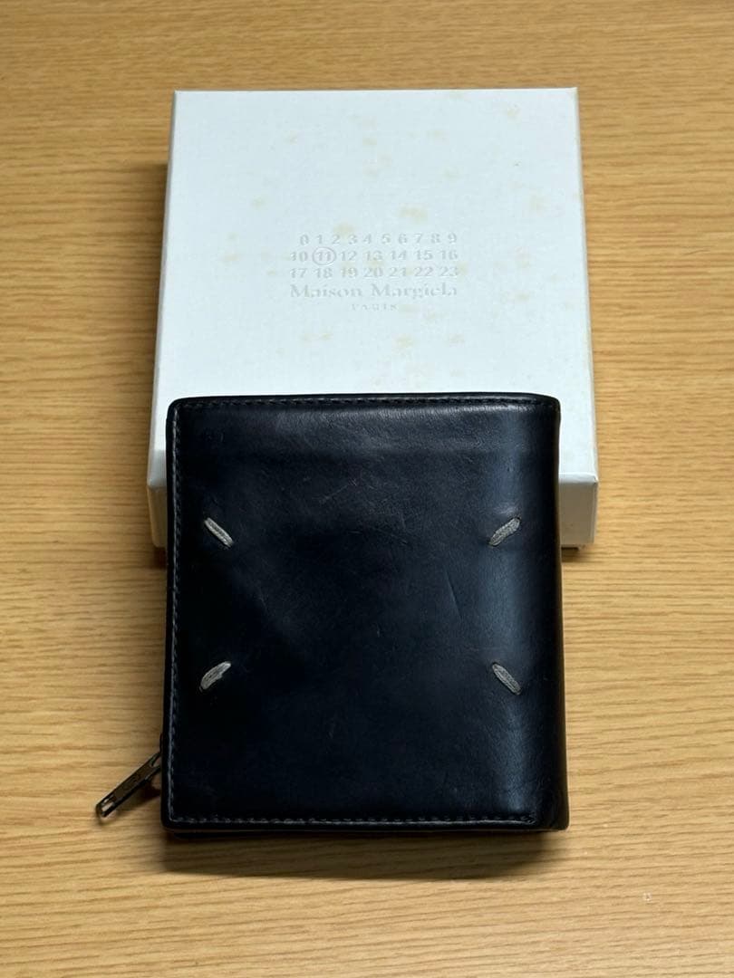 マルジェラ　2つ折りレザー財布
