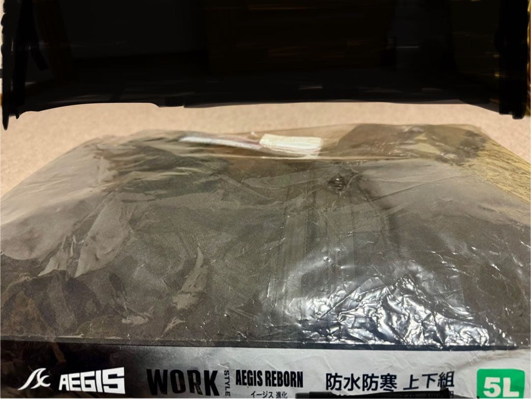 ワークマン　新品　イージス 防水防寒スーツ AG1001B 5L ブラック