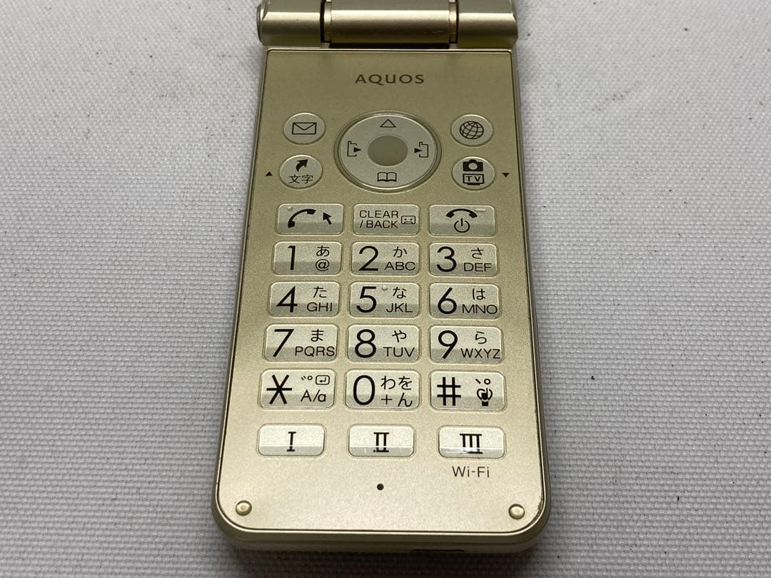 概ね美品　SoftBank　601SH　AQUOS　SIMフリー　i210a77