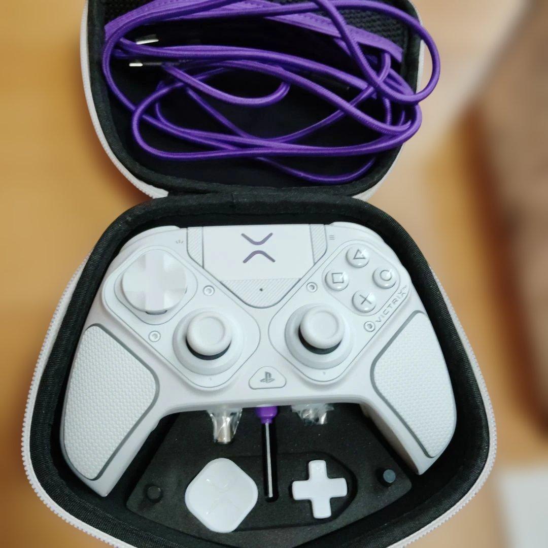 VICTRIX PRO BFG RELOADED 　 1時間半だけ使用