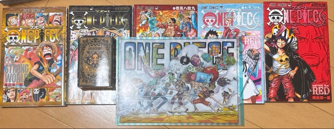 ONE PIECE ワンピース　全巻セット＋おまけ（一枚目）