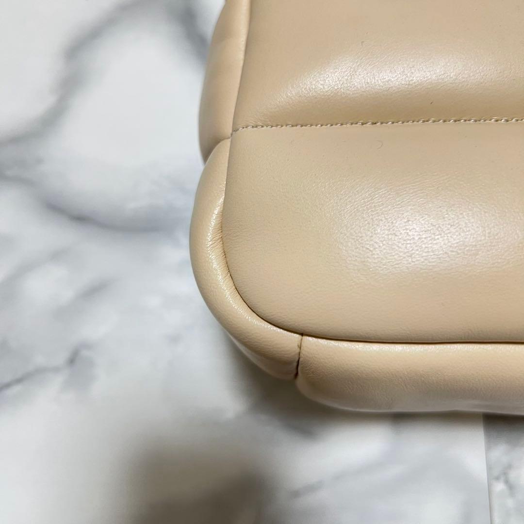 【極美品】コーチ　ミニピロートートバッグ　2way ショルダーバッグ　アイボリー