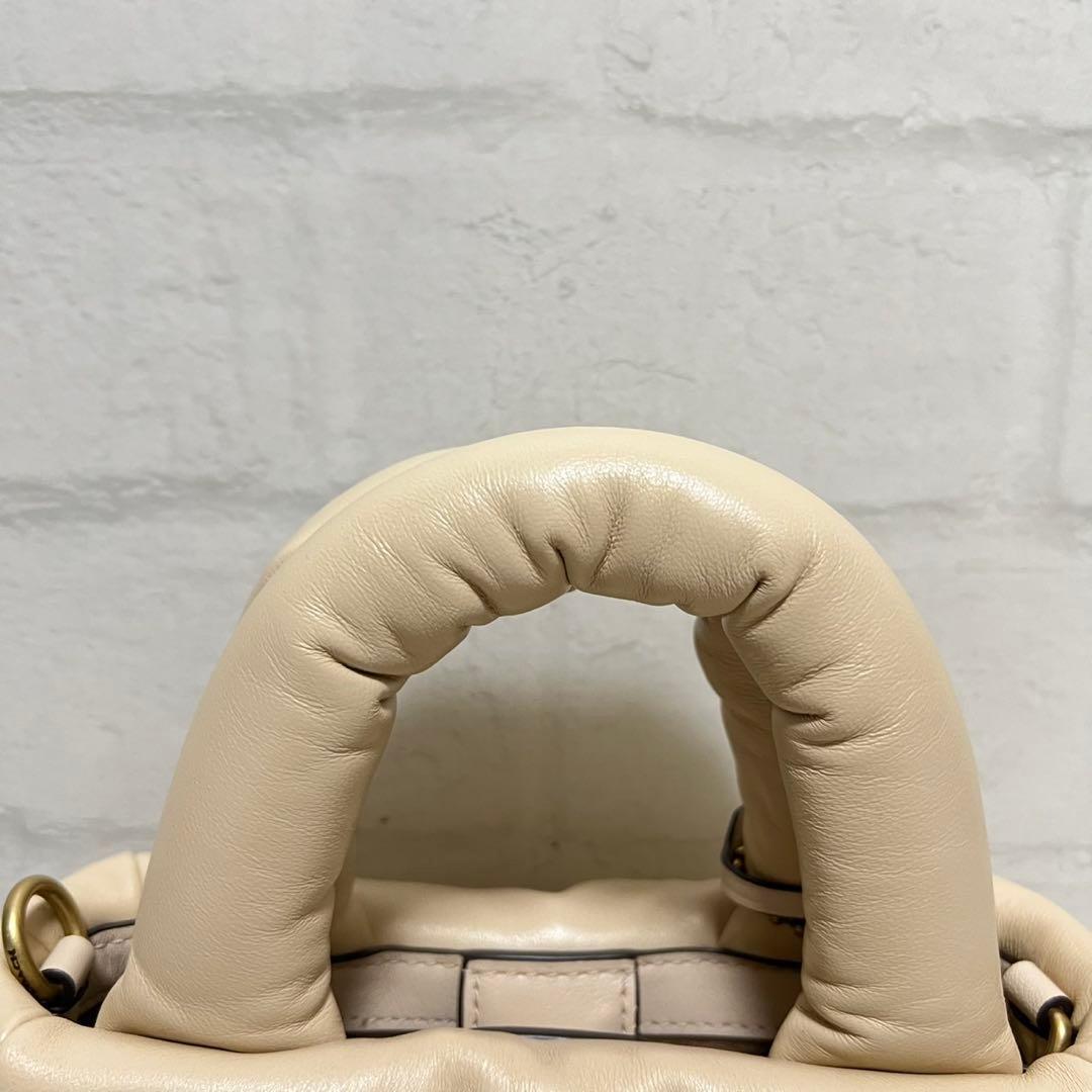 【極美品】コーチ　ミニピロートートバッグ　2way ショルダーバッグ　アイボリー